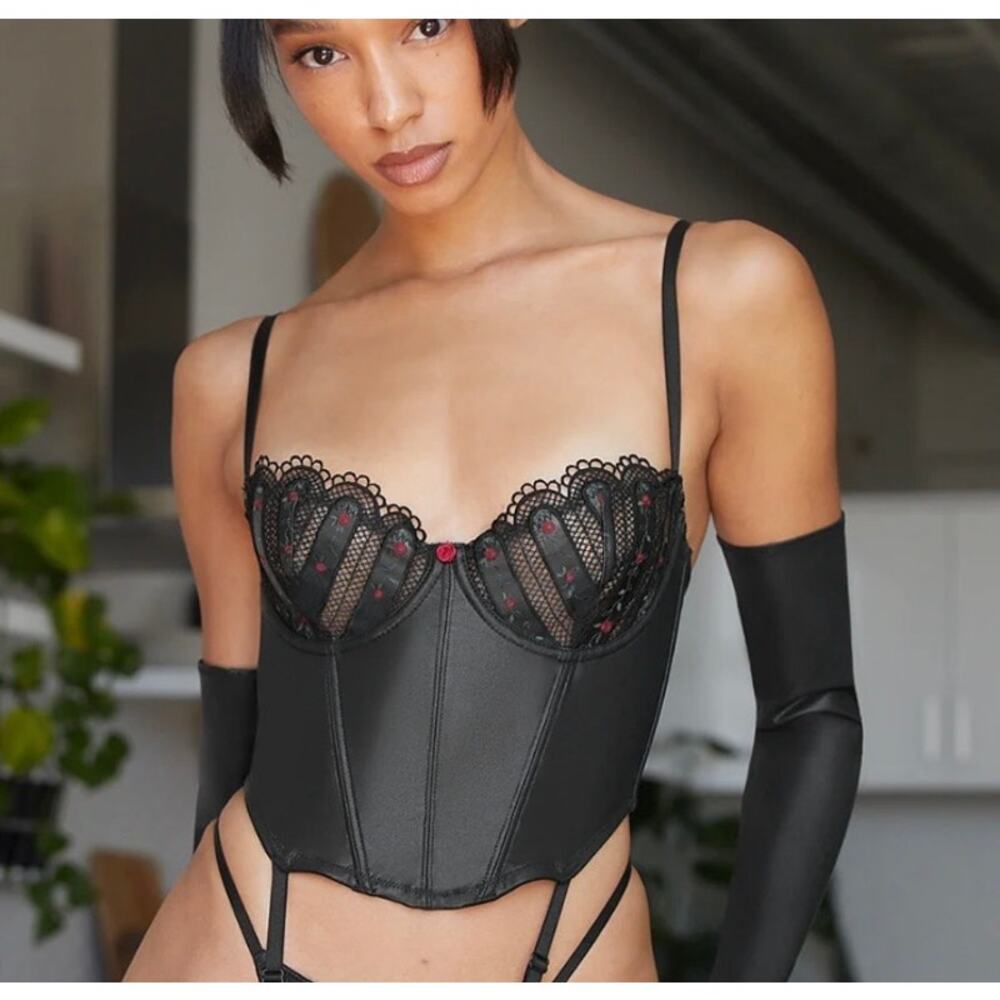 Savage X Fenty Black Caviar Faux Leather & Floral Lace Bustier Corset Top